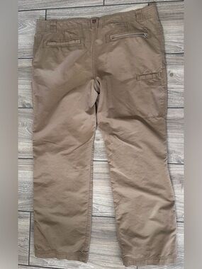 Royal Robbins Men's Khaki Chino Pants - Tan